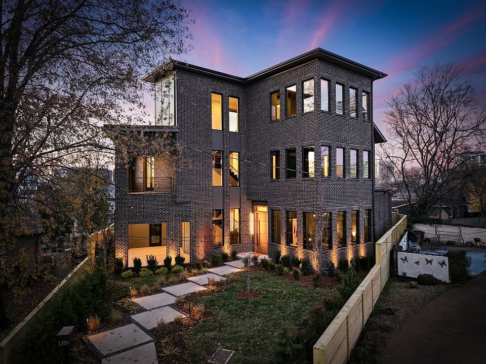 1st image of 1309 Southside Cir