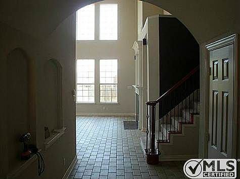 4th image of 4232 Boxwood Dr