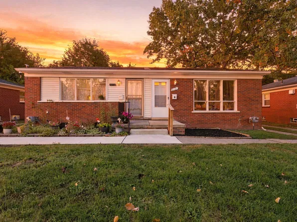 2127 Ackley Ave, Westland, MI 48186