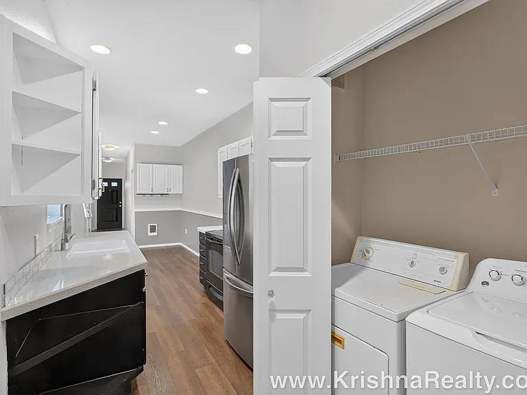 8165 NE Wilkins St — Photo 10