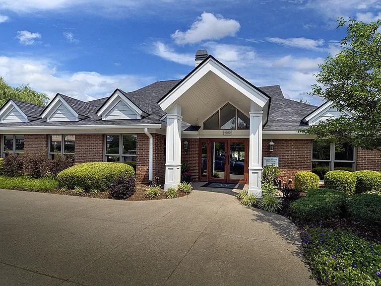 Leasing center entrance