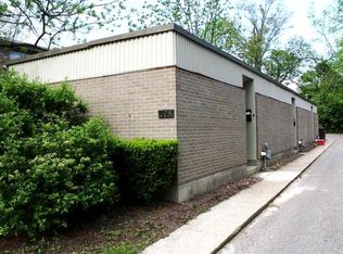 608 S Main St, Oxford, OH 45056