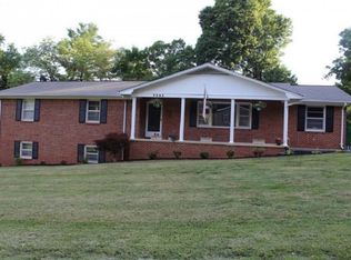 3605 Cimarron Dr, Johnson City, TN 37601