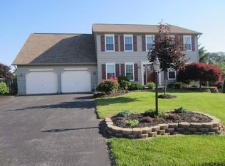 51 Poplar Springs Blvd, Stewartstown, PA 17363