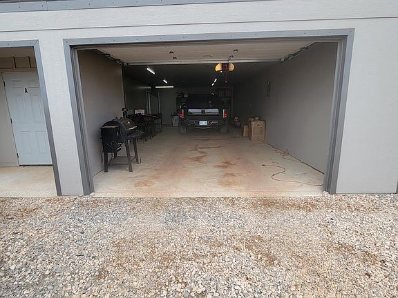 4th image of 9240 Sundance #A2
