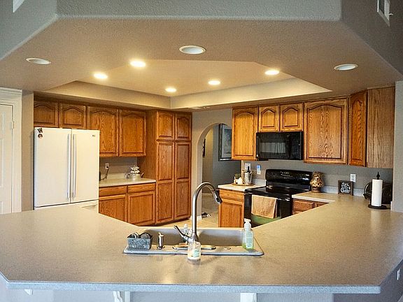 Kitchen w/ Corian Countertop