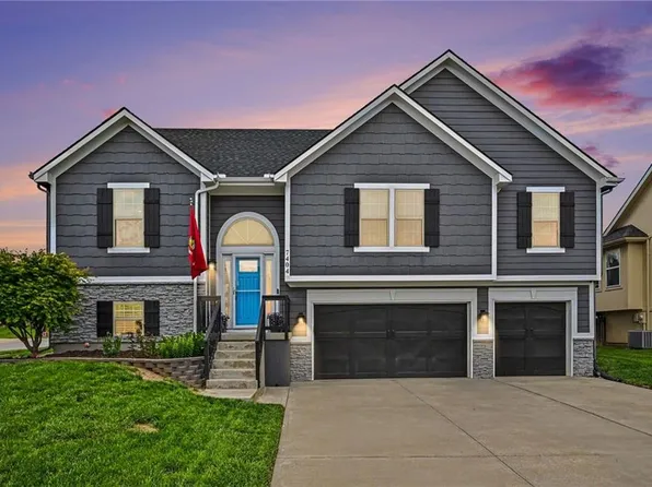 7404 NE 109th St, Kansas City, MO 64157