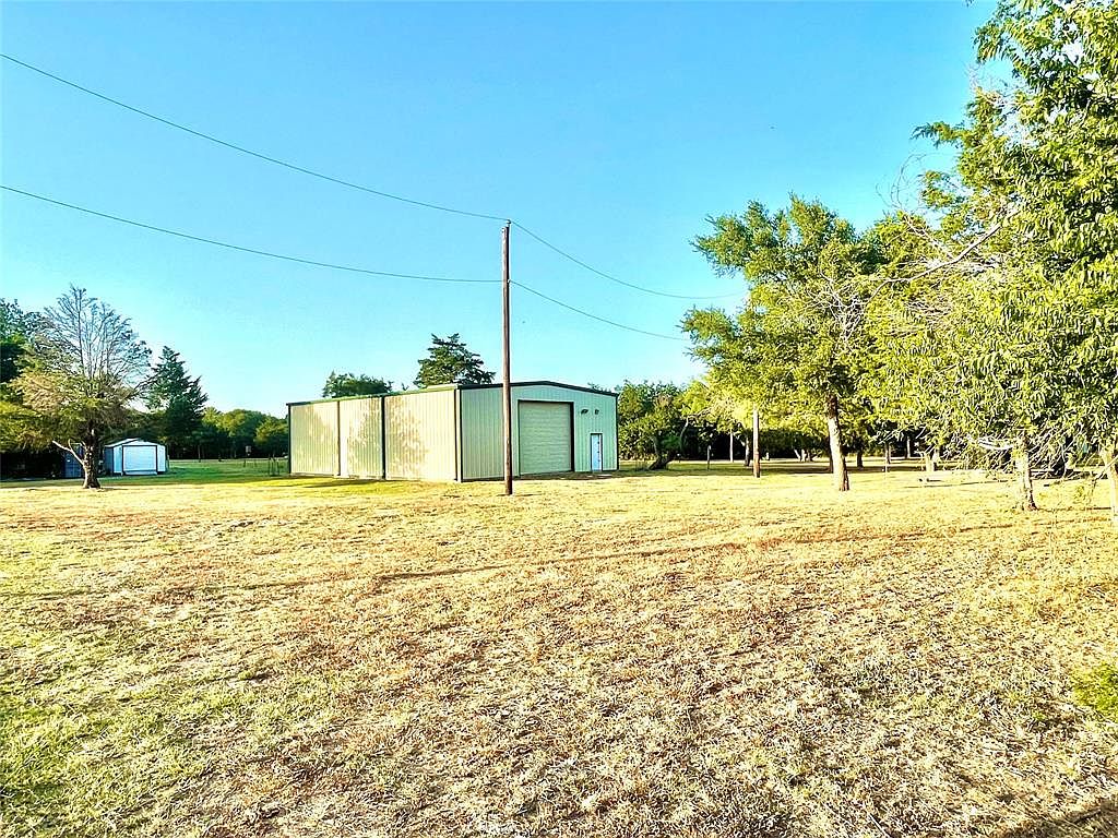 1822 Fm 27, Wortham, TX 76693 MLS 48961042 Zillow