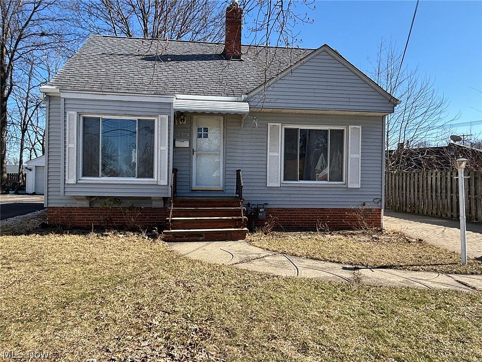 1st image of 32540 Willowick Dr