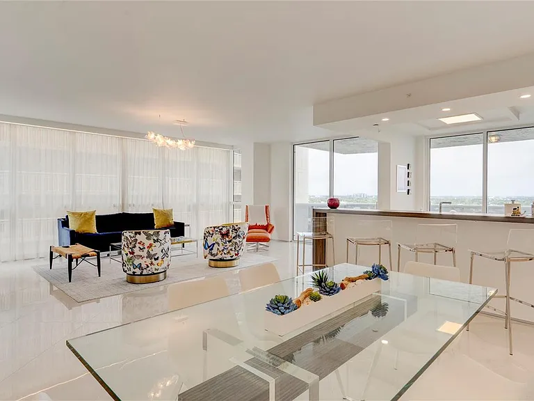 4240 Galt Ocean Dr #1006 — Photo 2