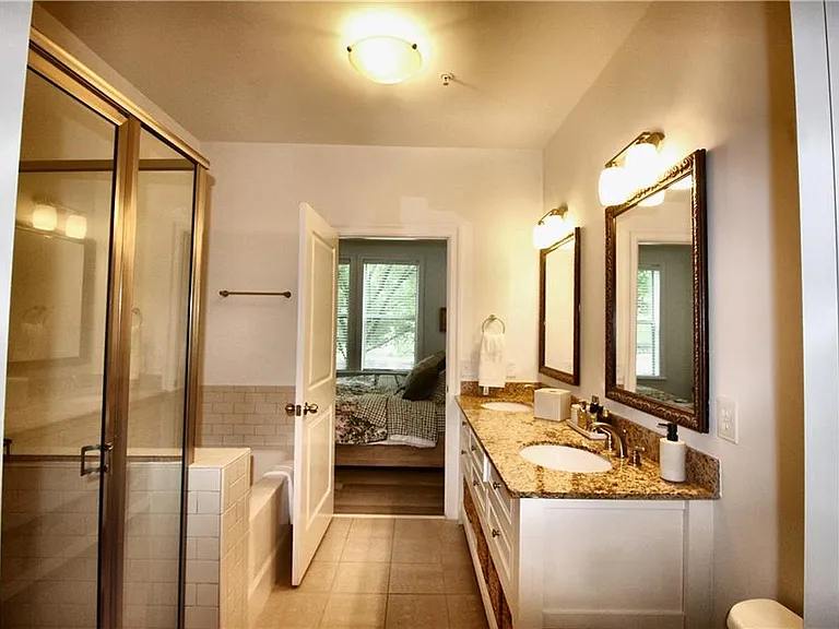 901 Abernathy Rd NE #2110 — Photo 11