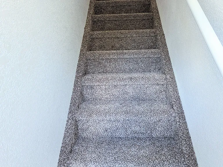 Aspen St — Photo 16