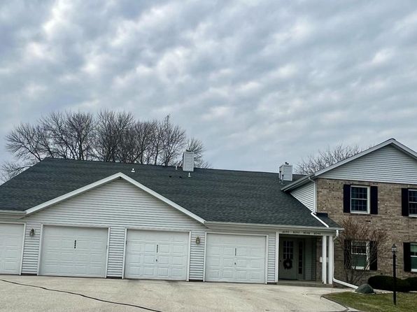 8048 41st AVENUE #24A, Kenosha, WI 53142