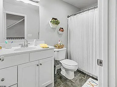 212 Red Oak Ln #212 — Photo 32