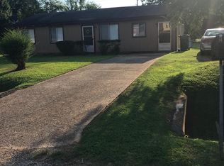 1911 Catchings Dr NW, Huntsville, AL 35806
