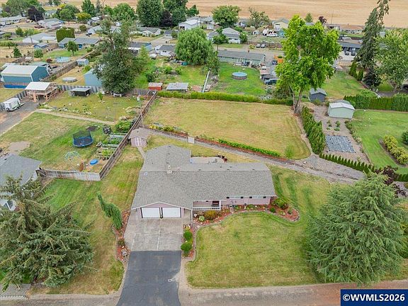 5th image of 4169 39th Ave SE