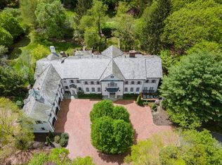 200 Pond Rd, Wellesley, MA 02482