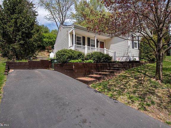 4th image of 1200 Price Ln