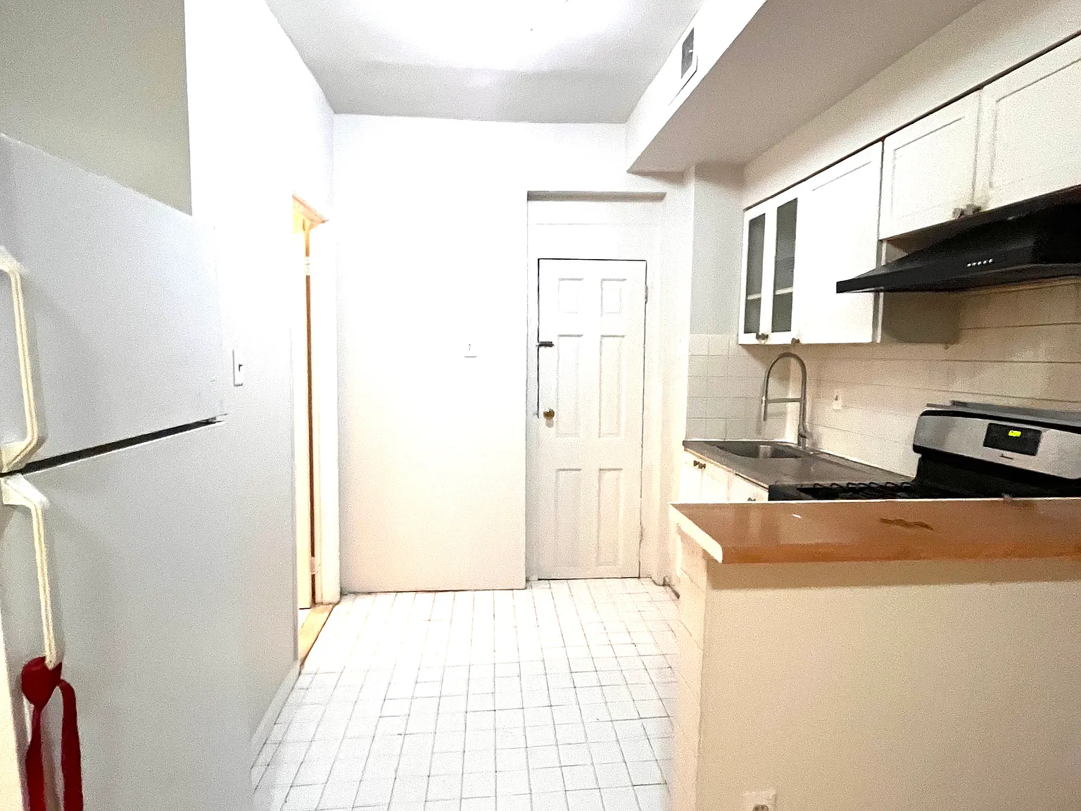 415 S 13th St — Photo 2