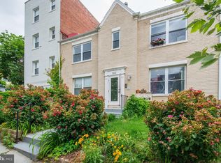 302 Todd Pl NE #2, Washington, DC 20002