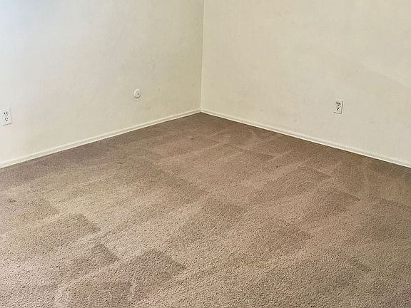 4th image of 4570 Wilson Ave APT A