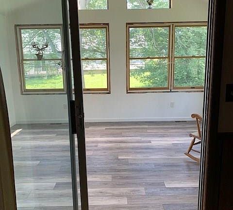 5th image of 7727 Lemontree Ln