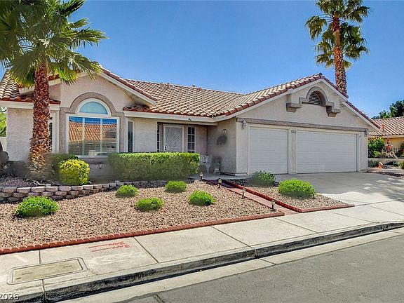 3rd image of 8213 Arch Bay Ln