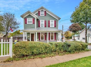61 Wayne St, Carbondale, PA