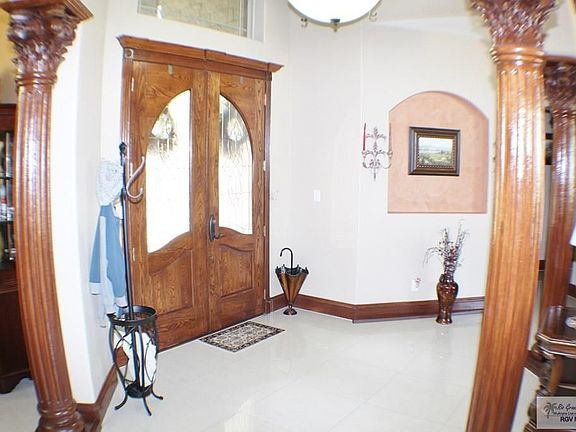 2nd image of 25987 El Caribe Cir E