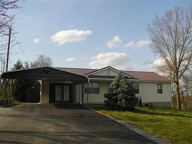 1st image of 18 Cherry Hill Dr