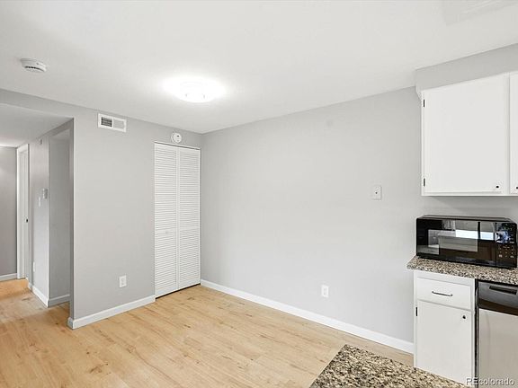 5th image of 2929 W Floyd Avenue #323