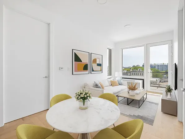 213 Bond Street image 1 of 22