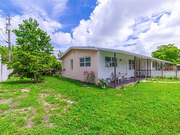 5th image of 271 NW 41st Street
