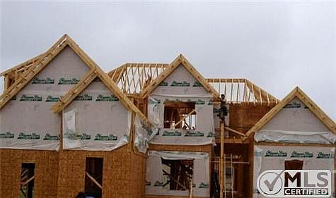 2nd image of 3015 Landview Dr