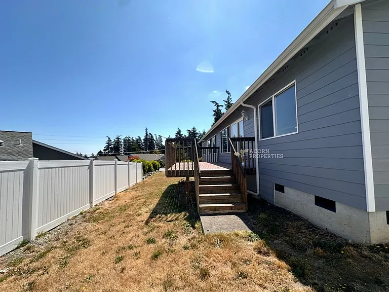 1331 SW Harbor Vista Cir — Photo 45