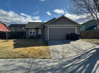 442 NE Quince Ave, Redmond, OR 97756