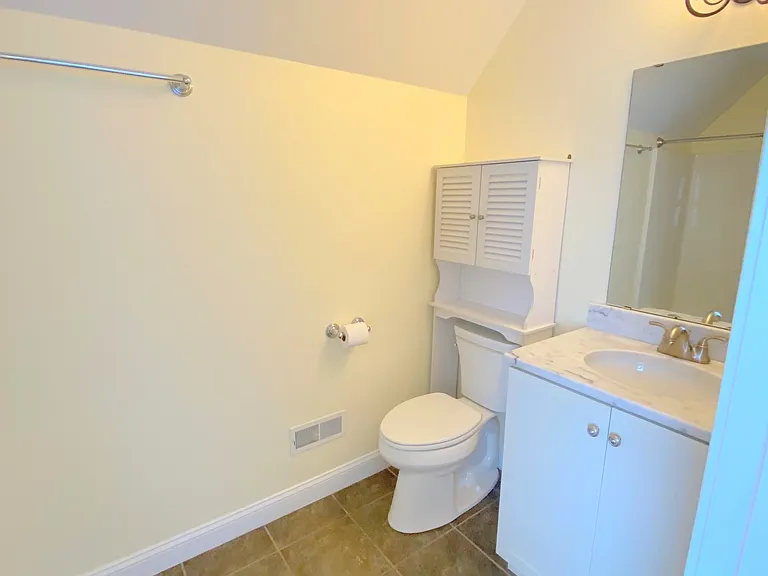 64 Bow St — Photo 14