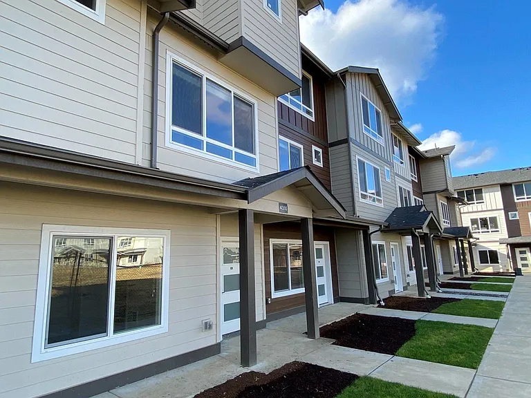 Chambers Reserve Townhomes — Photo 21