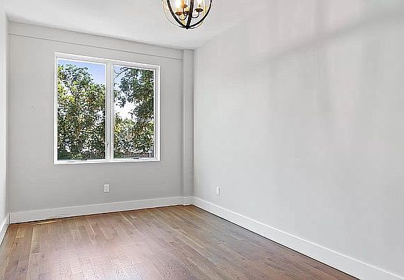 4th image of 1499 Nostrand Ave #2A