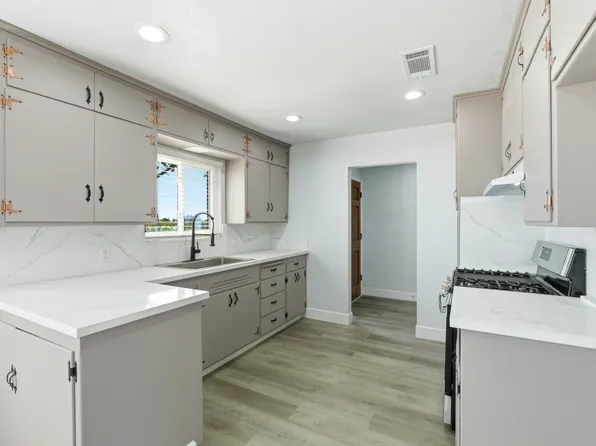 8416 E American Ave, Del Rey, CA 93616