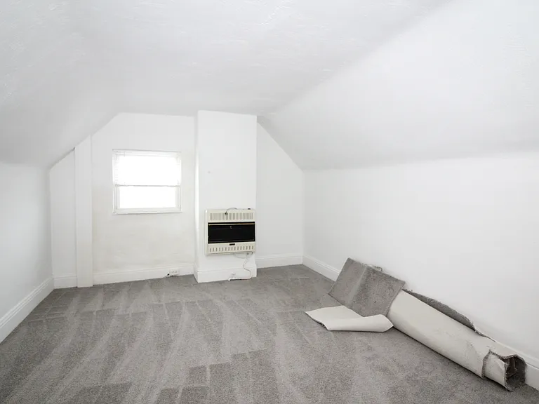 249 Dilworth St — Photo 22