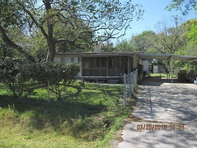1st image of 327 Cottonwood Ln
