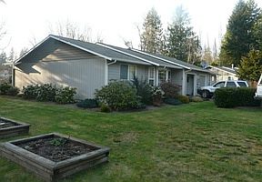 5th image of 10236B 42nd Ave NE