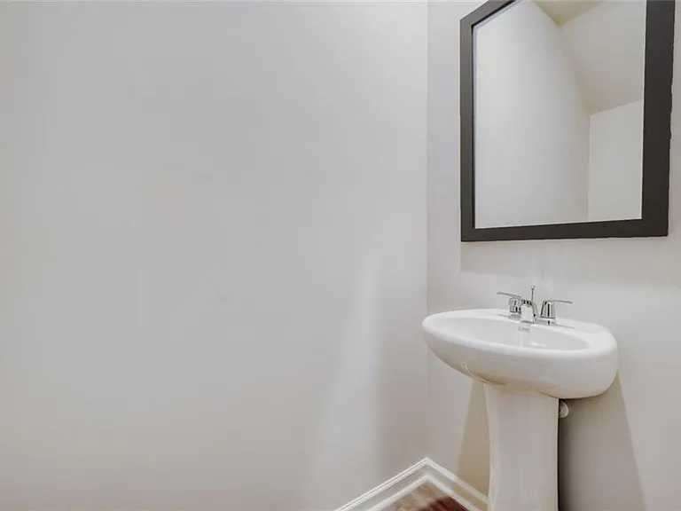 5980 Skylar Dr — Photo 7