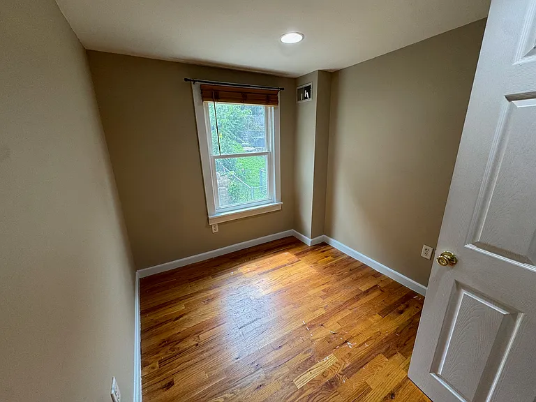 1st Bedroom that could be Office