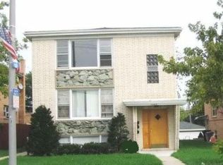 7353 N Waukegan Rd #2, Niles, IL 60714