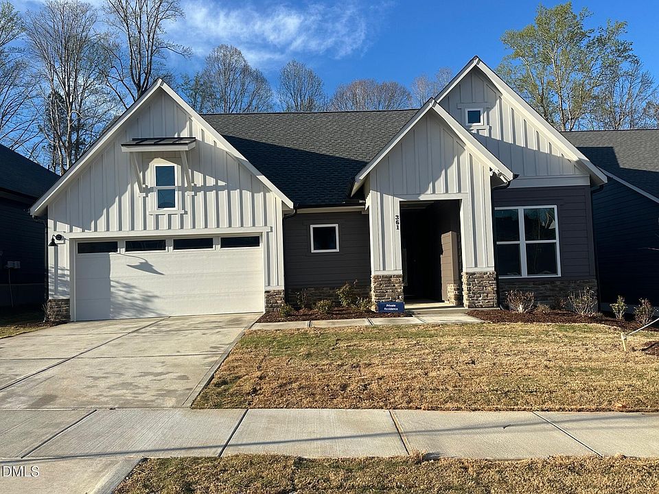 1st image of 361 Aspen Ave