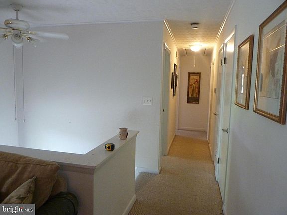 5th image of 1215 Hilltop Dr