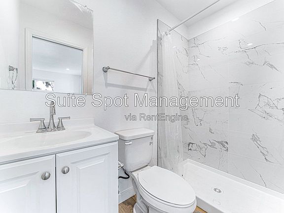5th image of 1720 Petaluma Ave #A1