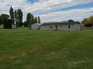 3 Summerwind Rd, Omak, WA 98841